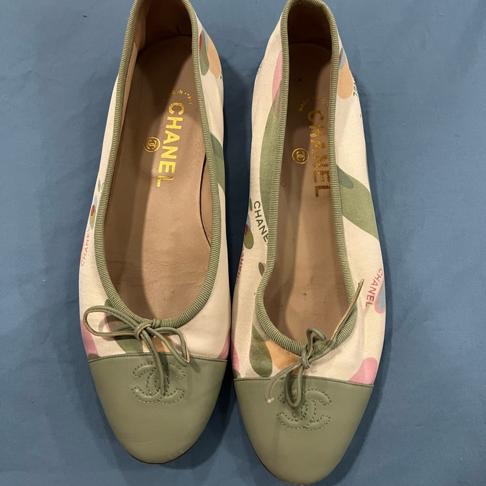 Chanel flats
